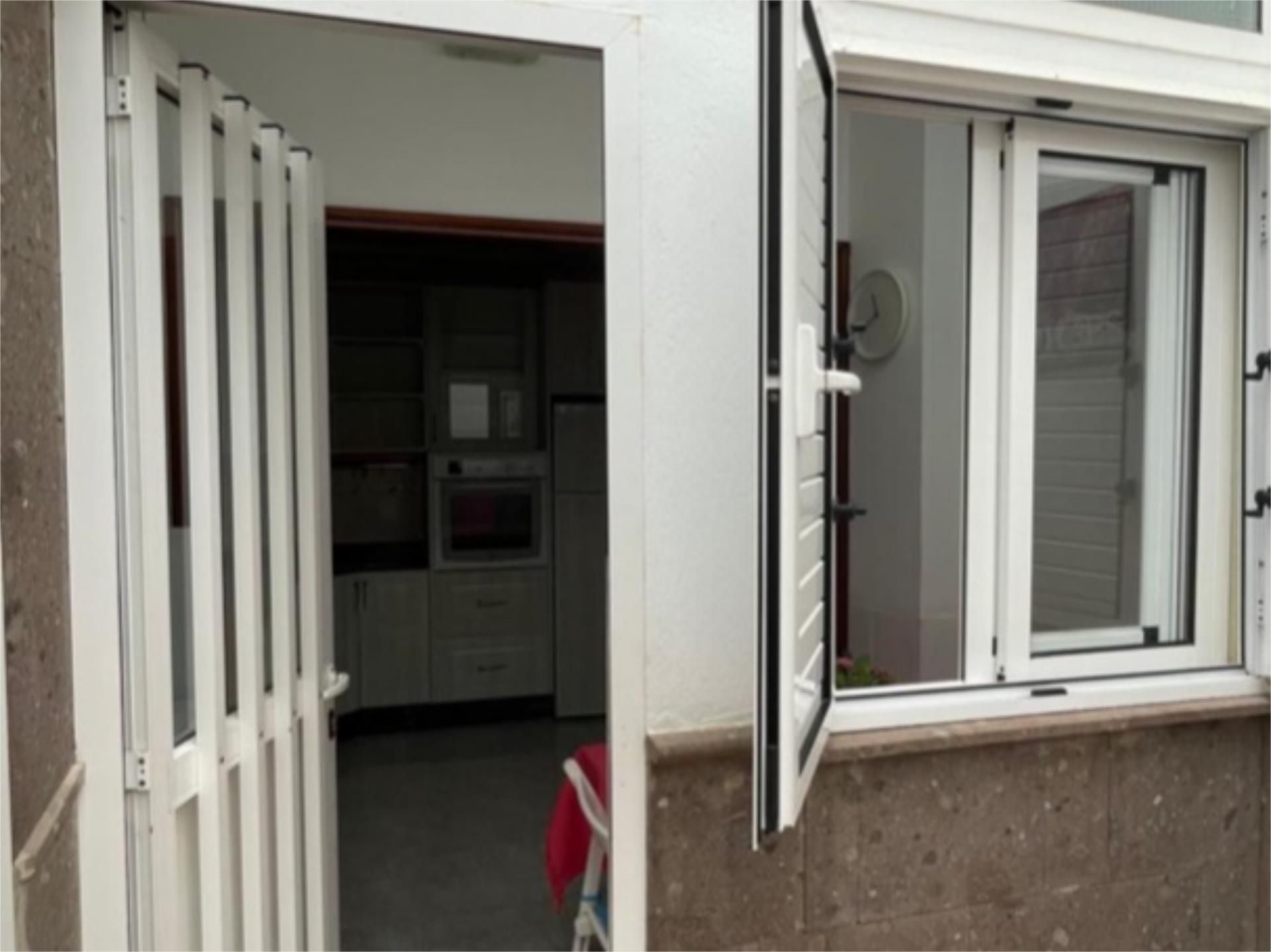 Piso en  Calle Secretario Padilla 181 - Foto 9