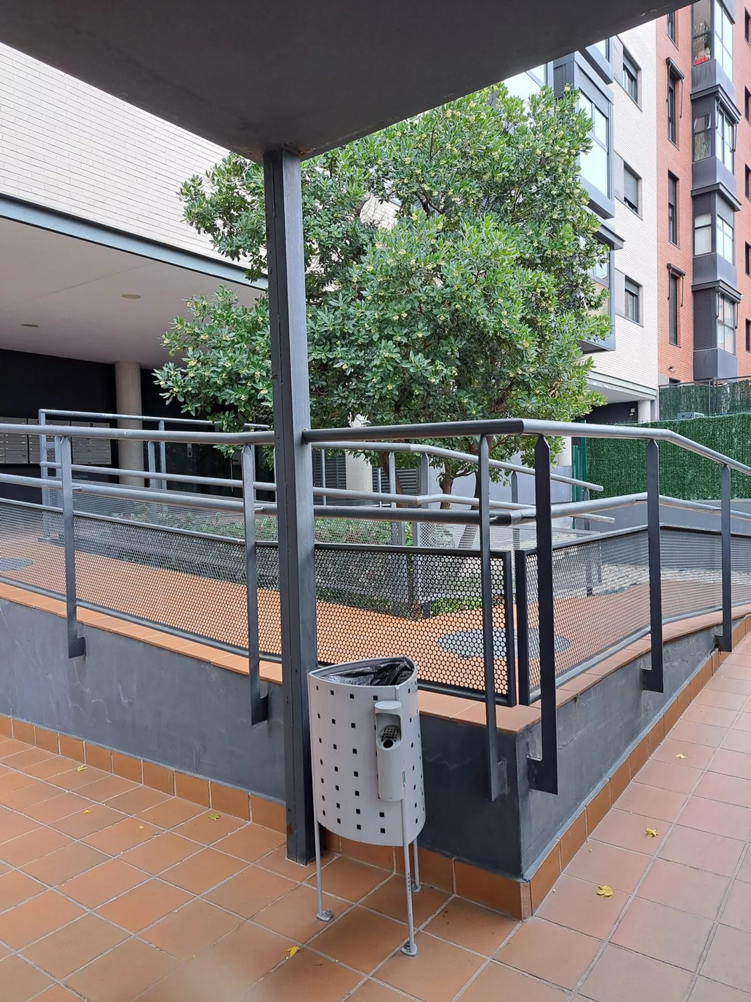 Piso en calle de Isabel Clara Eugenia, 4 - Foto 2