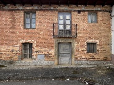 Casa adosada en  Calle Real 36 - Foto 1
