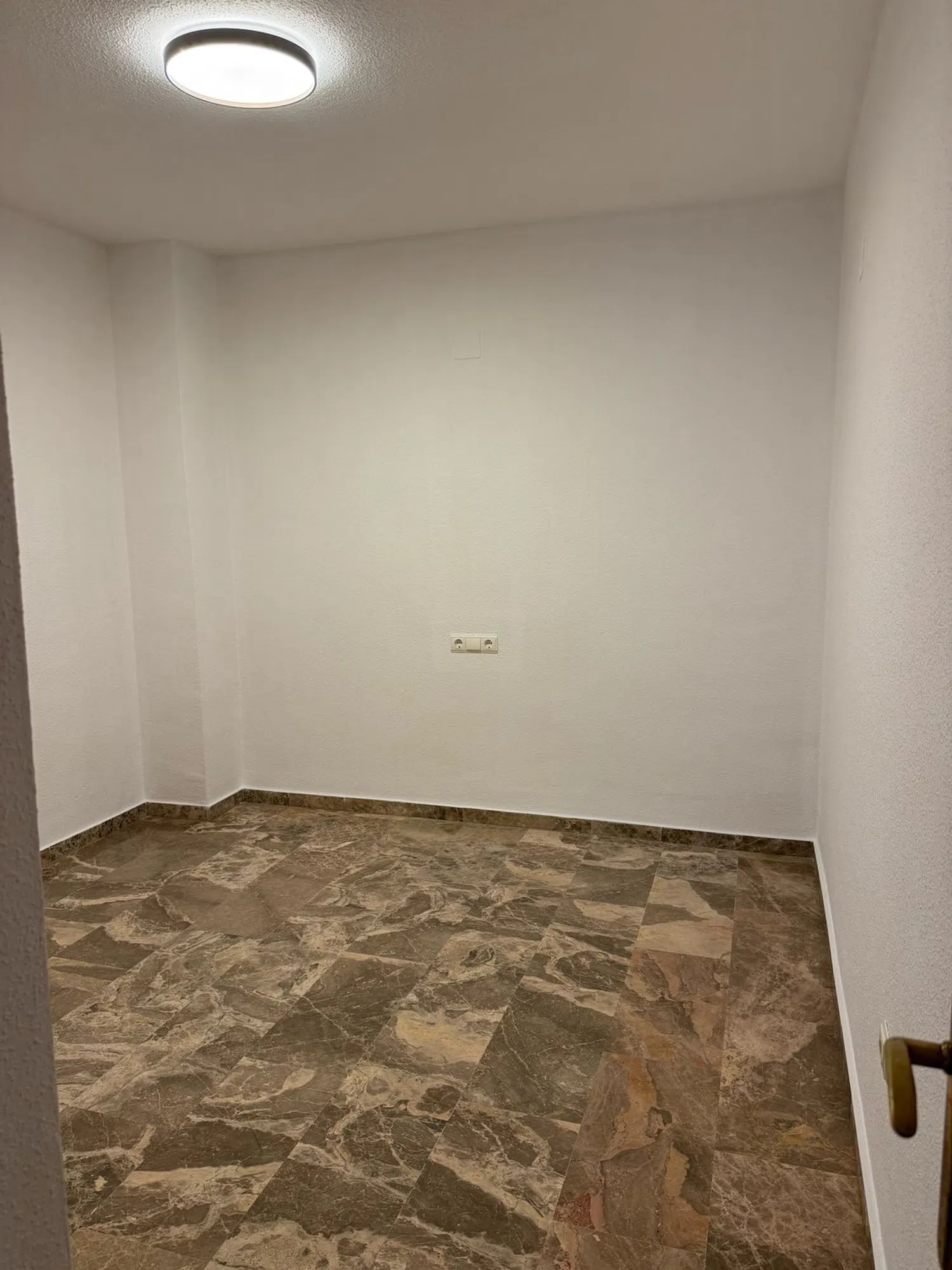 Piso en calle Reding, 3 - Foto 2