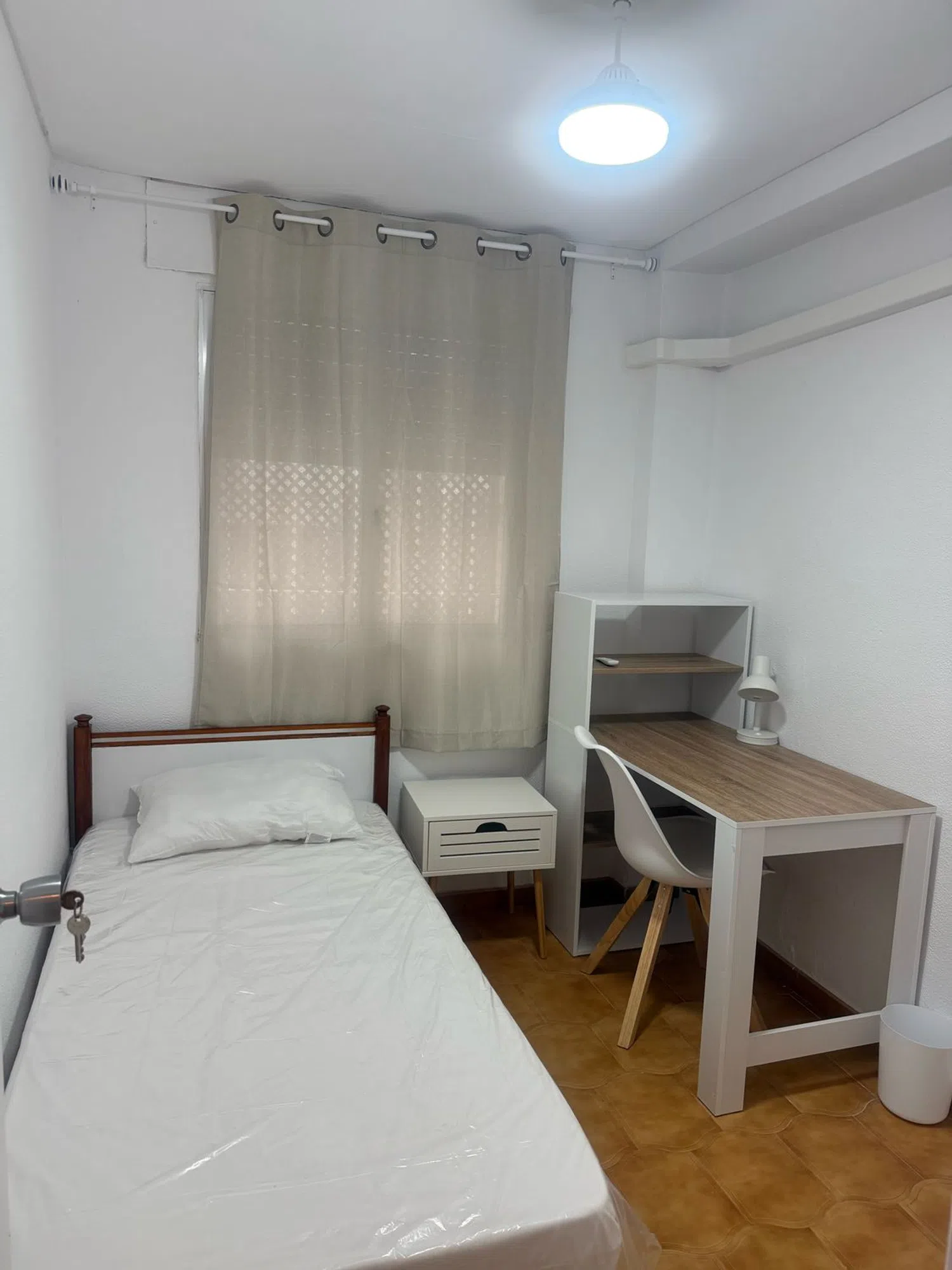 Piso en calle Pintor Velázquez, 1 - Foto 1