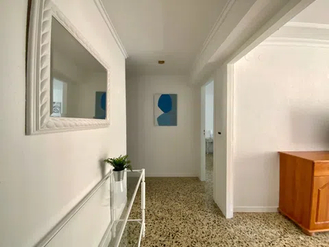 Piso en calle de les Escoles, 2 - Foto 1