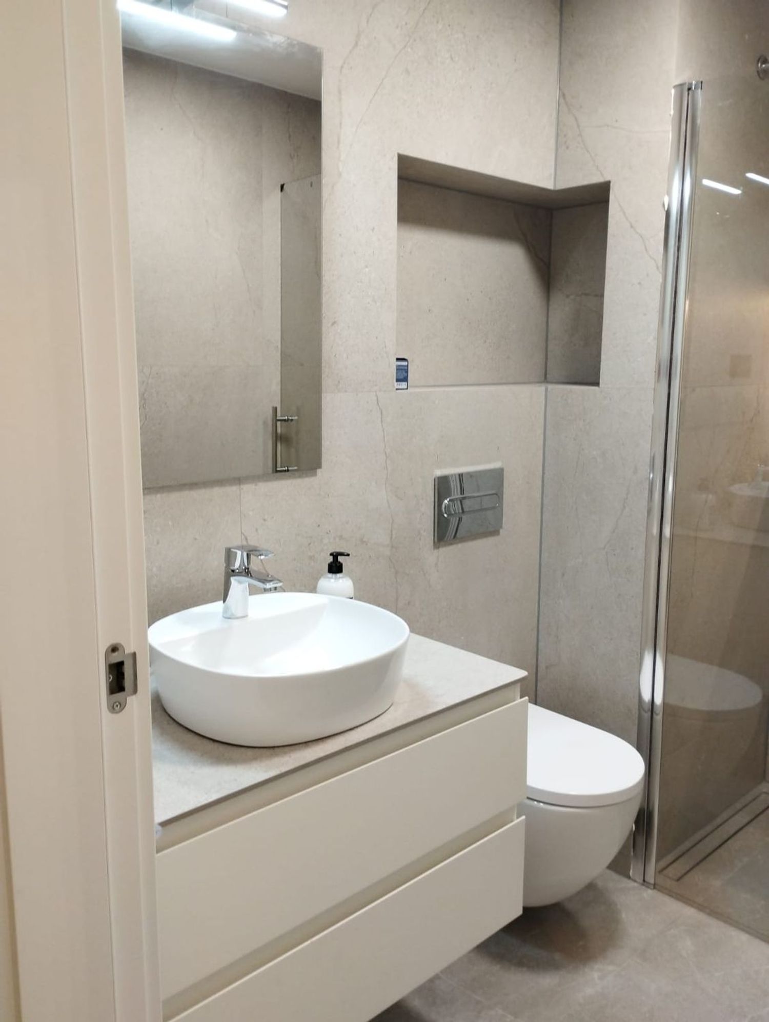 Estudio en calle Cortés, 1 - Foto 8