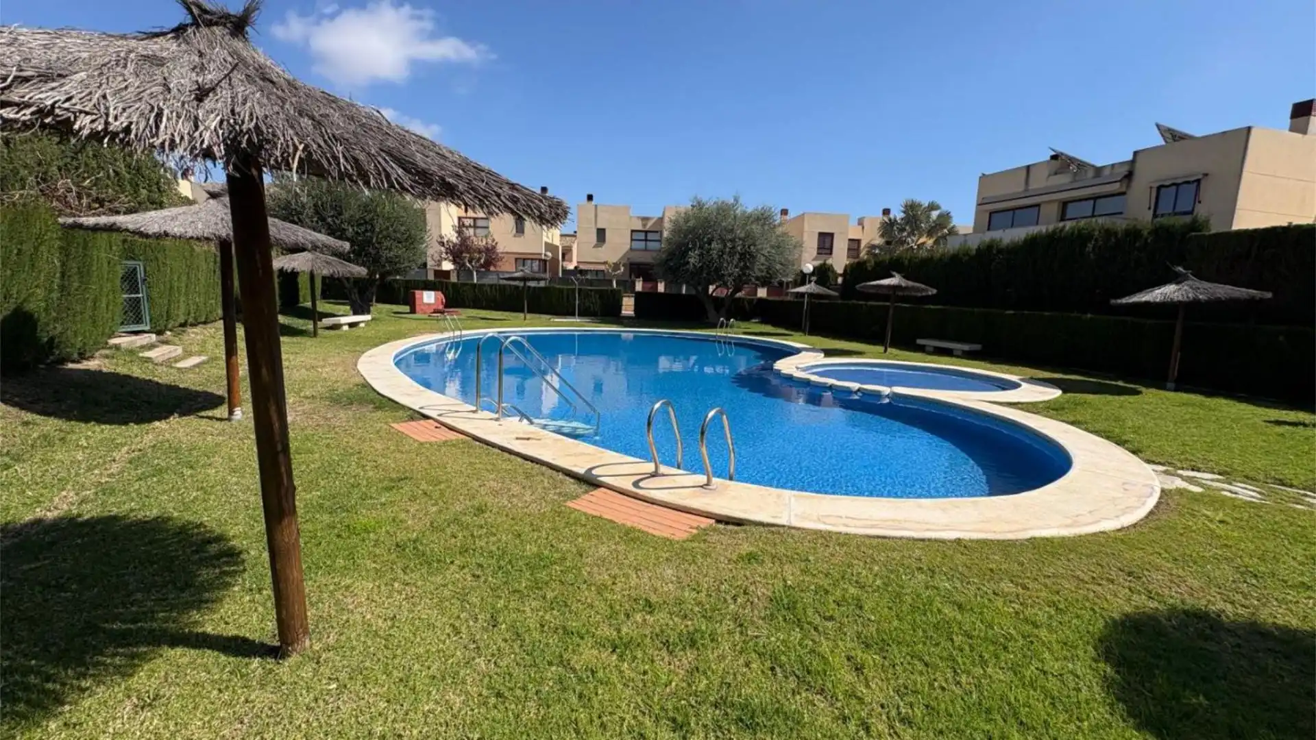 Chalet en  Carrer Capricorn 9 - Foto 9