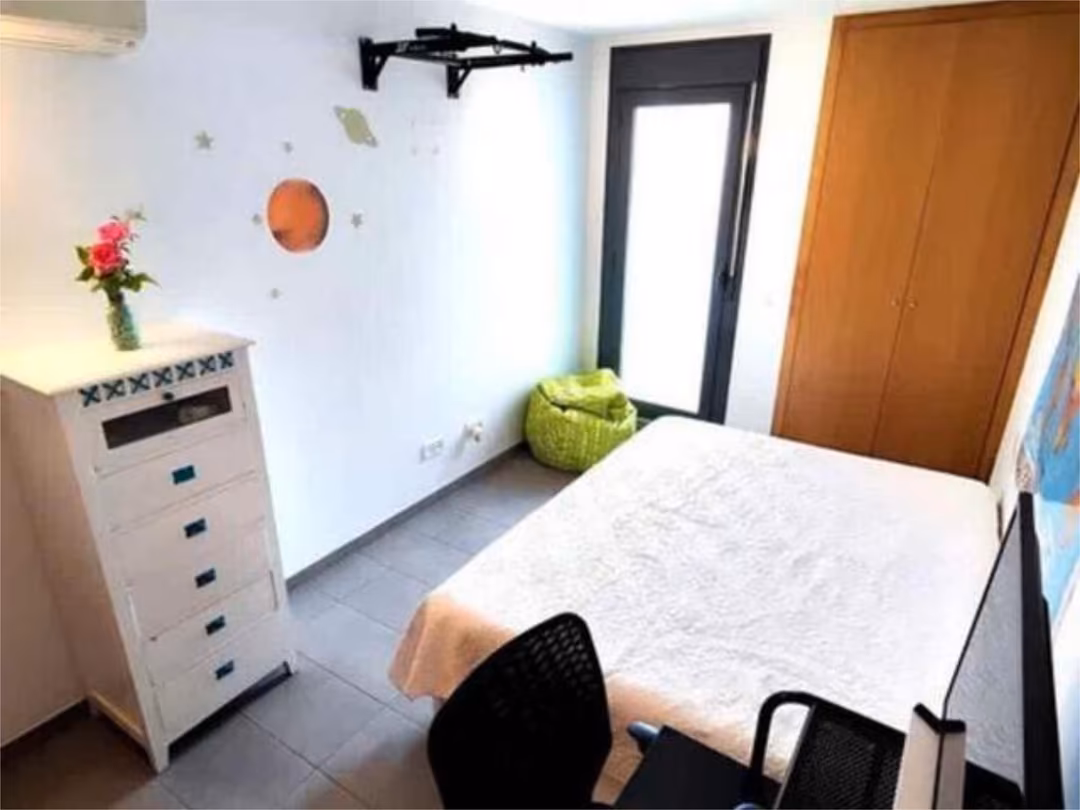 Piso en Ciudad Jardín - Foto 4