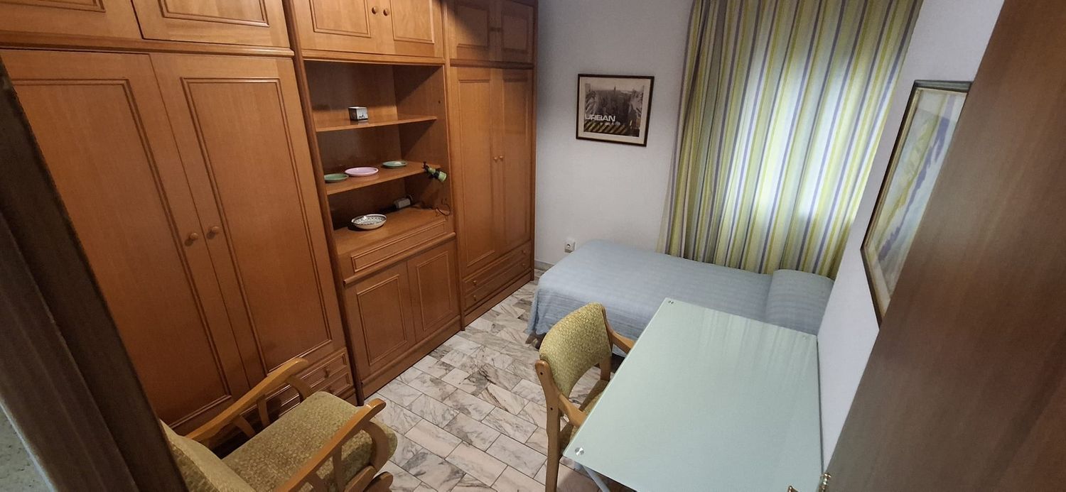 Piso en Calle Alhamar, 46, Figares, Figares - Foto 4