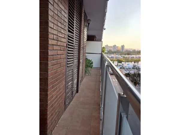 Piso en Avenida de la Ciutat de l'Hospitalet, 83 - Foto 5
