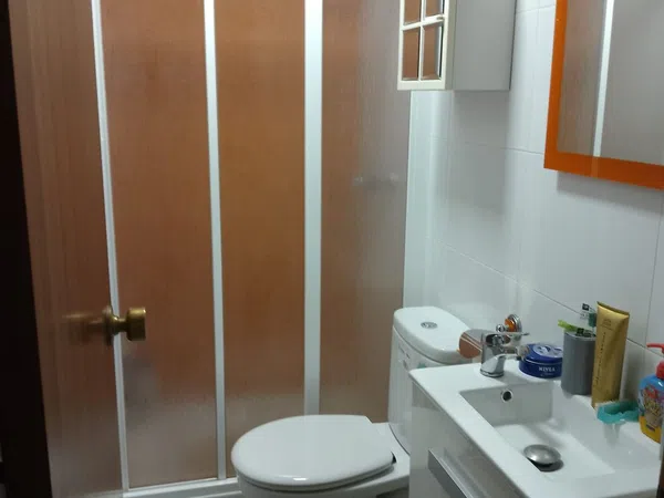 Piso en calle del Monasterio de Poblet, 31 -33 - Foto 10