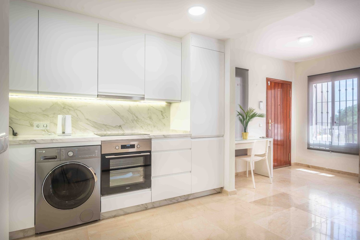 Piso en Urbanización Los pinos de aloha, 8 - Foto 10