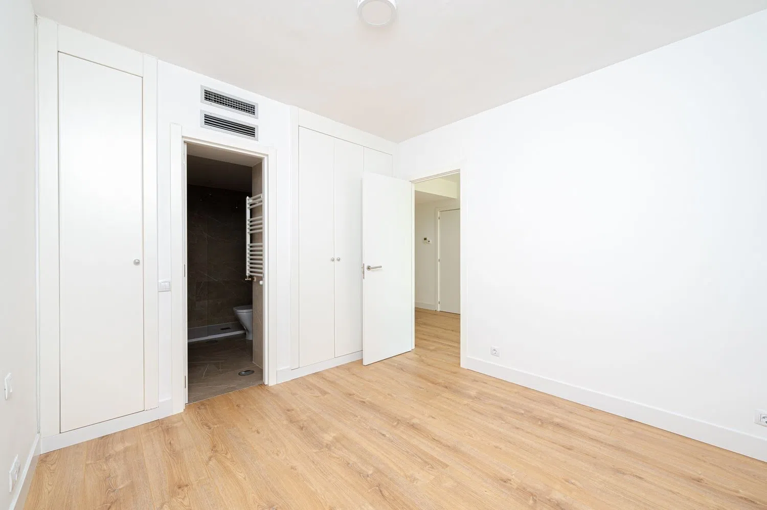 Piso en avenida del Papa Negro - Foto 10