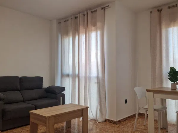 Piso en avenida Don Juan de Borbon, 3 - Foto 4