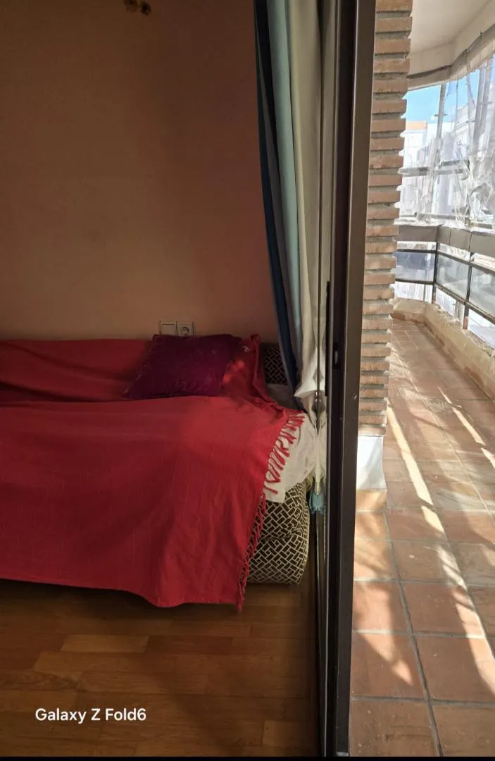 Piso en  Carrer de Ciril Amorós 42 - Foto 5