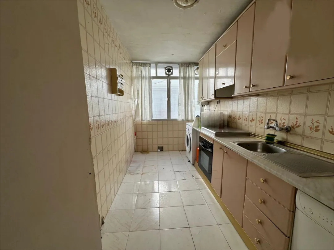 Piso en  Avenida de la Paz 10 - Foto 4