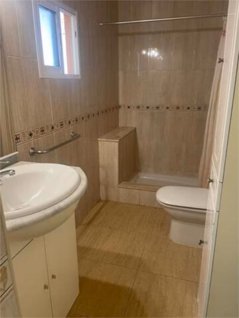 Piso en Corte Inglés Avenida - Foto 2