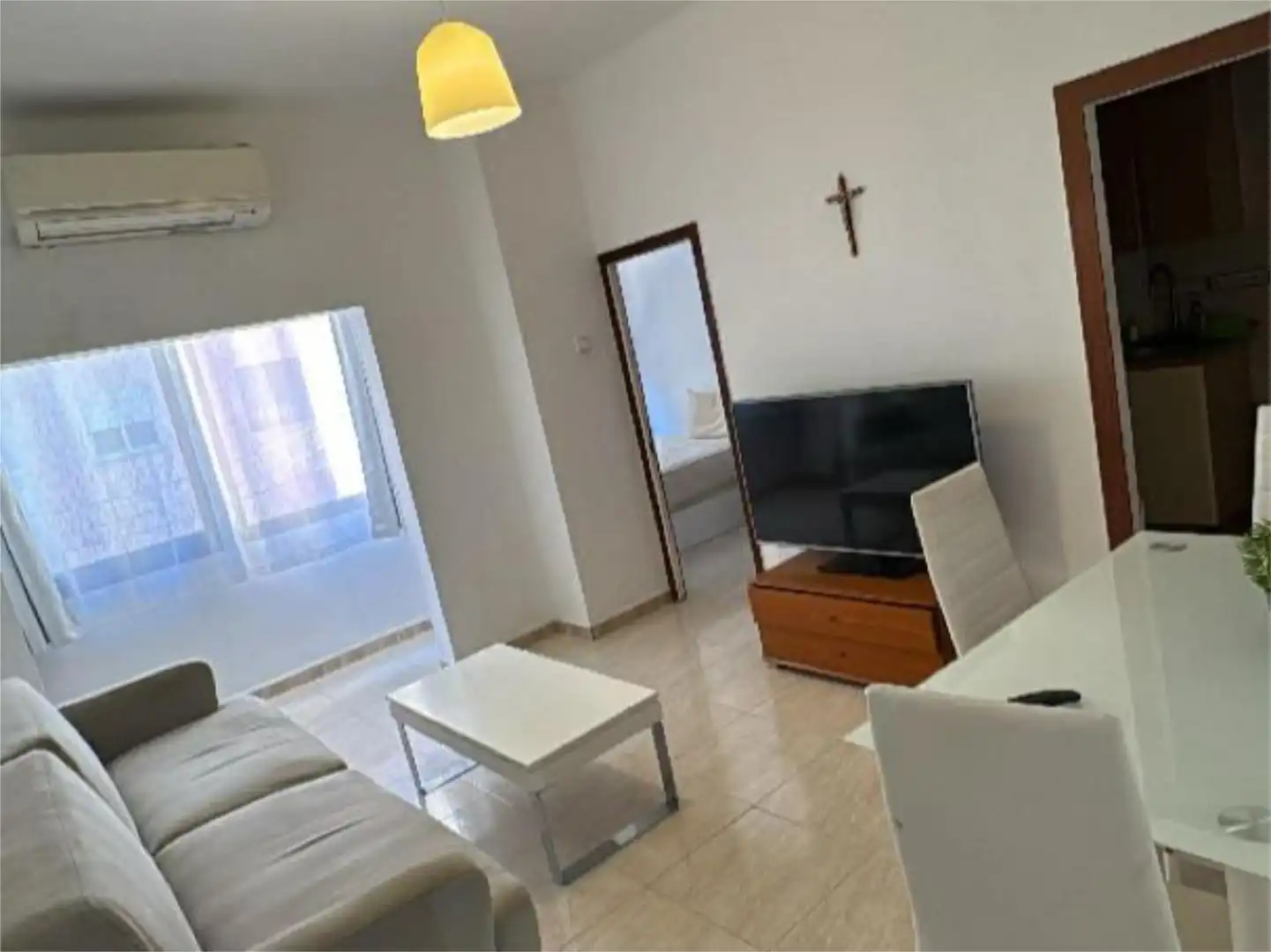 Piso en  Carrer del Cardenal Tedeschini 21 - Foto 1