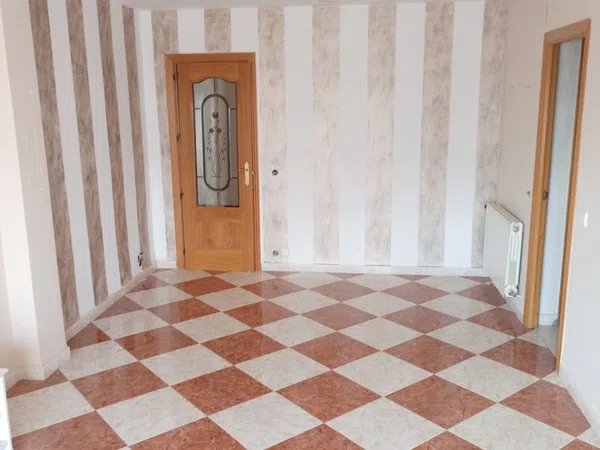 Piso en calle de Valladolid, 11