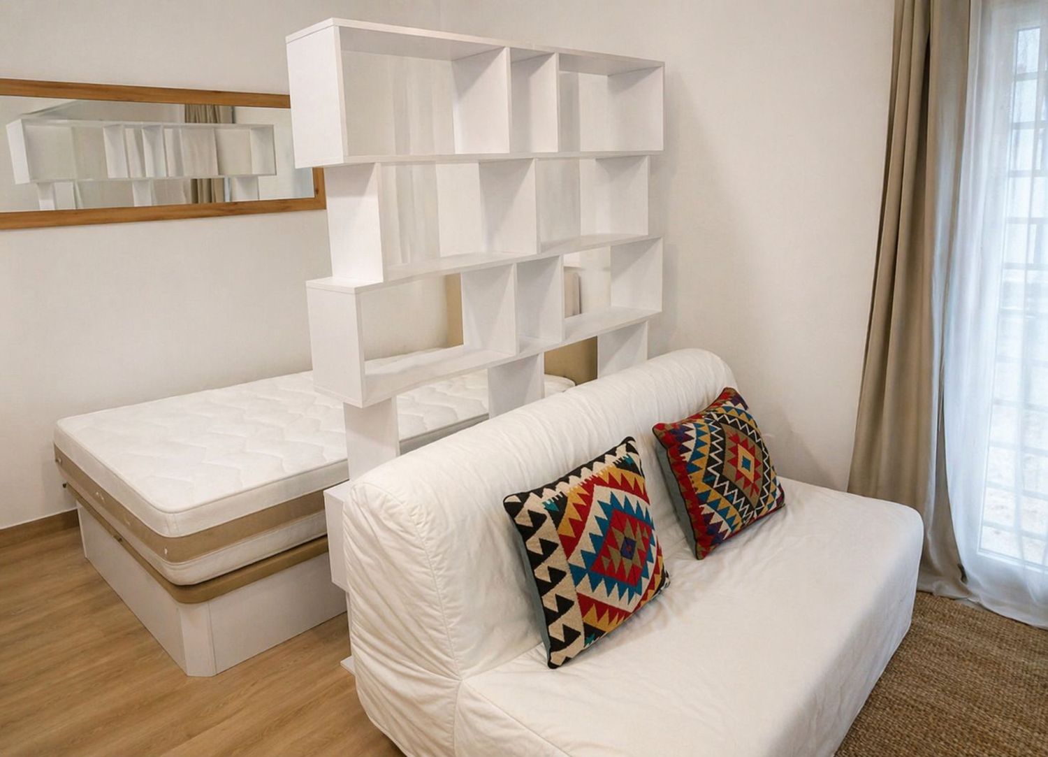 Estudio en avenida de la República Argentina, 8 - Foto 4