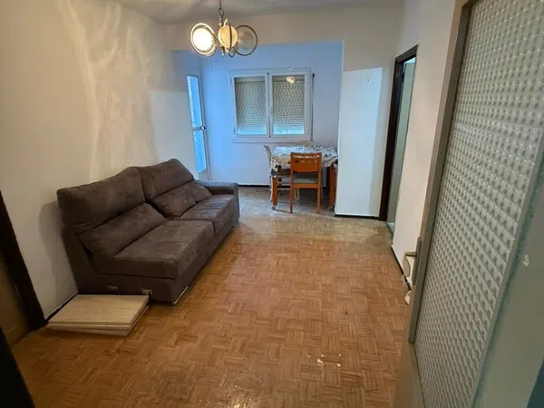 Piso en calle de Carabelos, 53