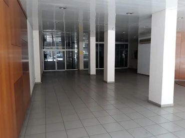 Local comercial en  Avinguda de Ventura Gassol 9 - Foto 5