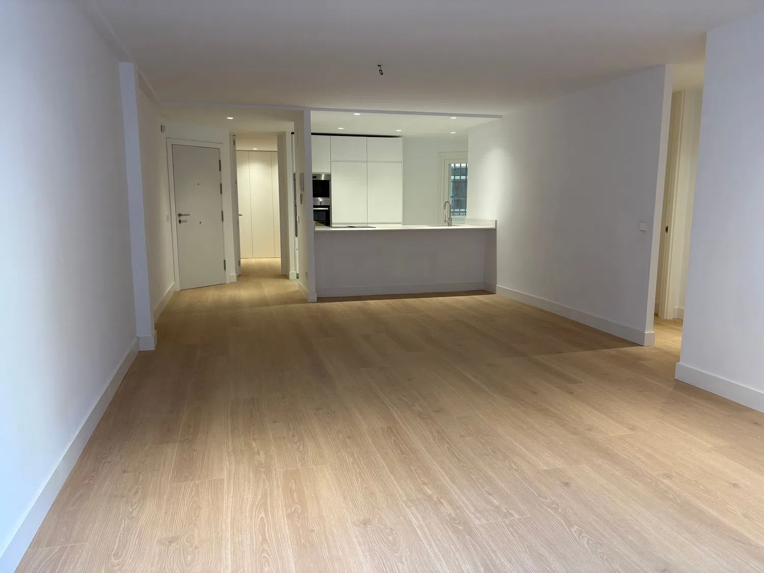 Piso en calle de Clara del Rey, 35 - Foto 2