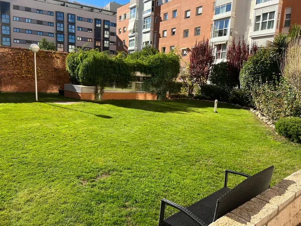 Piso en calle de Isabel Clara Eugenia, 4 - Foto 8