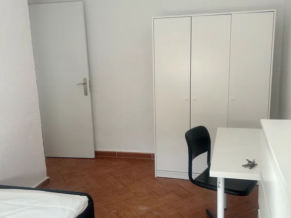 Chalet adosado en Calle Valencia, 26 - Foto 2