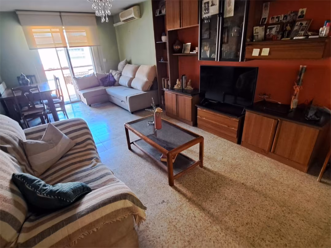 Piso en  Calle Casarabonela 5 - Foto 2