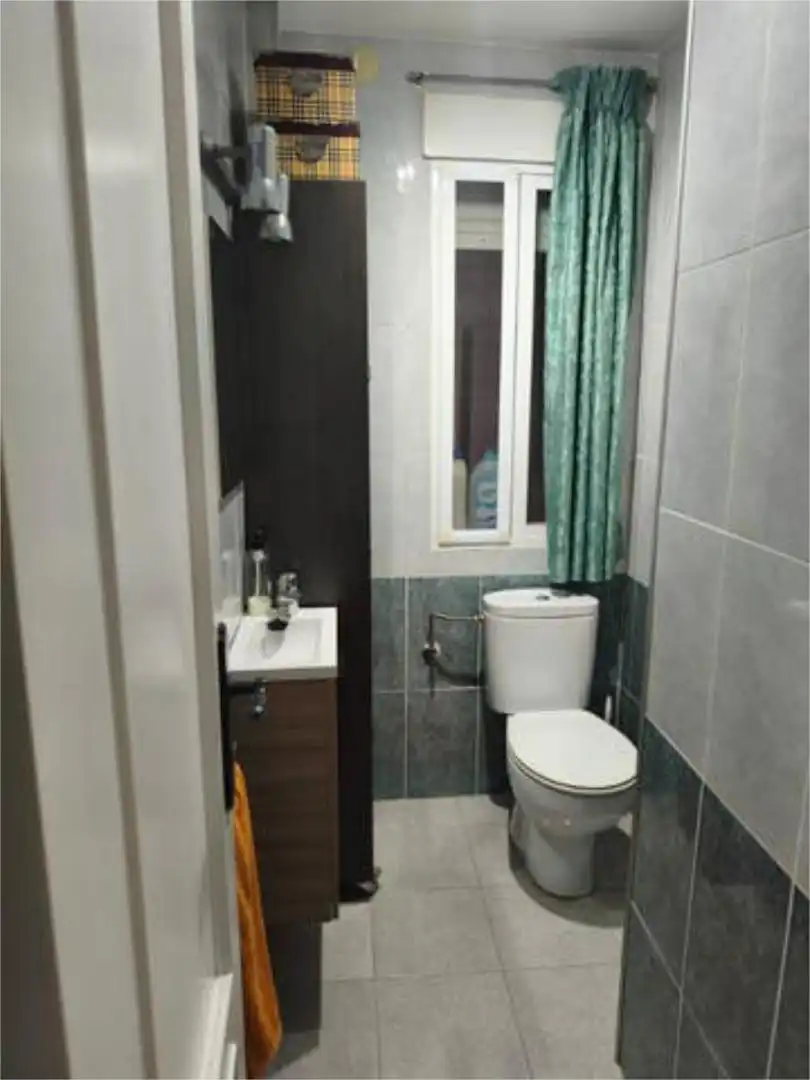 Chalet en casa adosada en buena zona - Foto 9