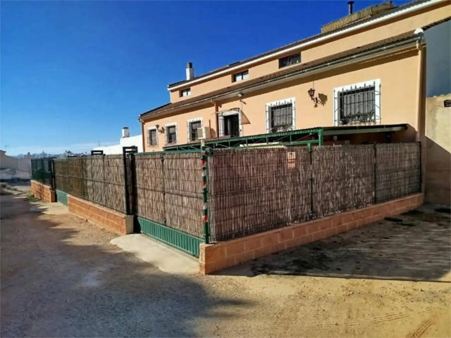 Chalet en calle roble 4 - Foto 2