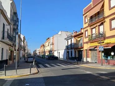 Chalet en  Avenida Reyes Católicos 71 - Foto 1