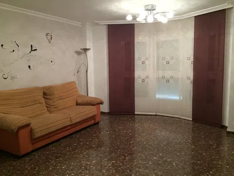 Piso en calle de llorenç salom, 11