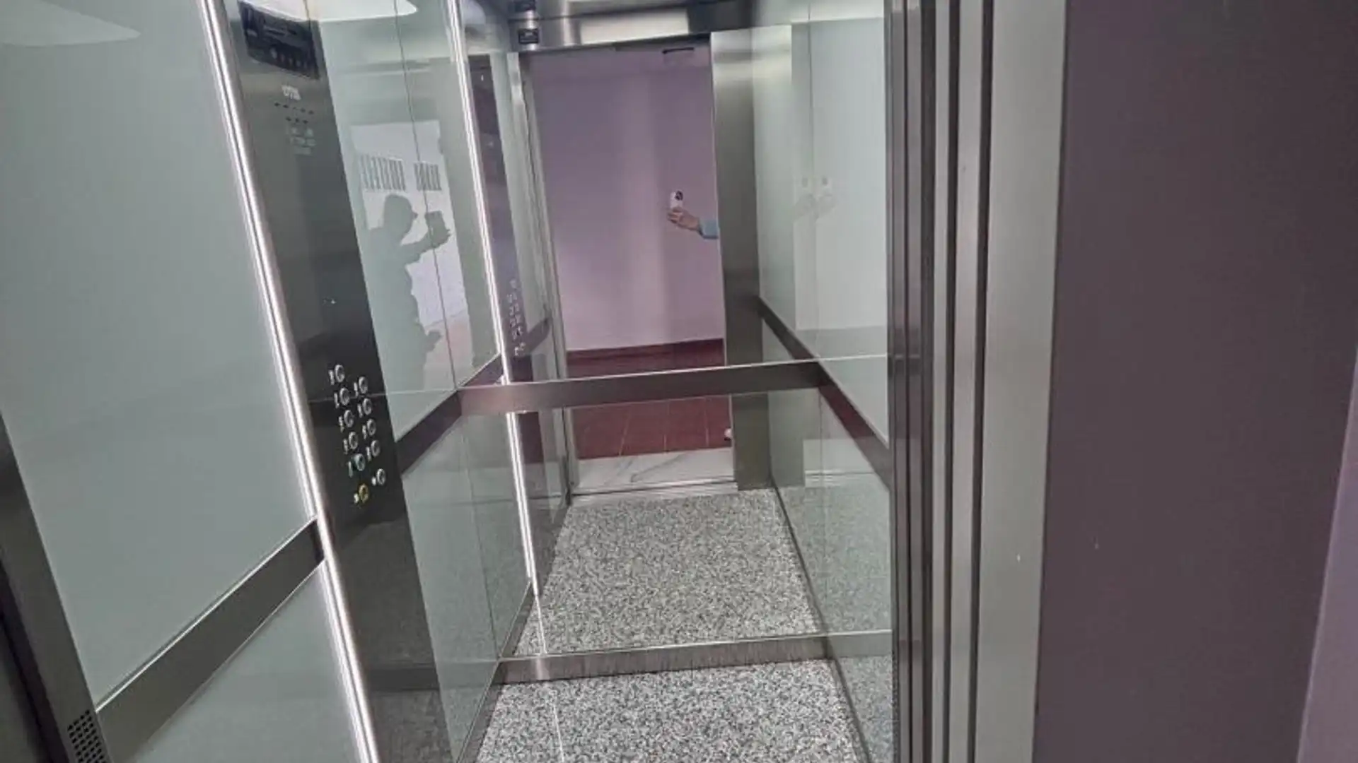 Piso en  Avenida de la Telefónica 2 - Foto 19