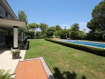 Chalet en  Calle Valle de Izalco 6 - Foto 9