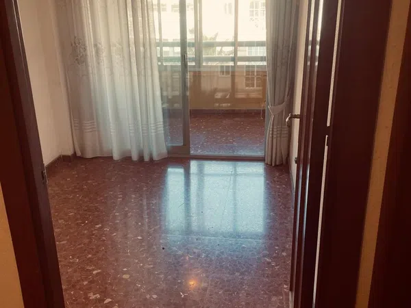 Piso en Avenida de Barcelona, 42 - Foto 6
