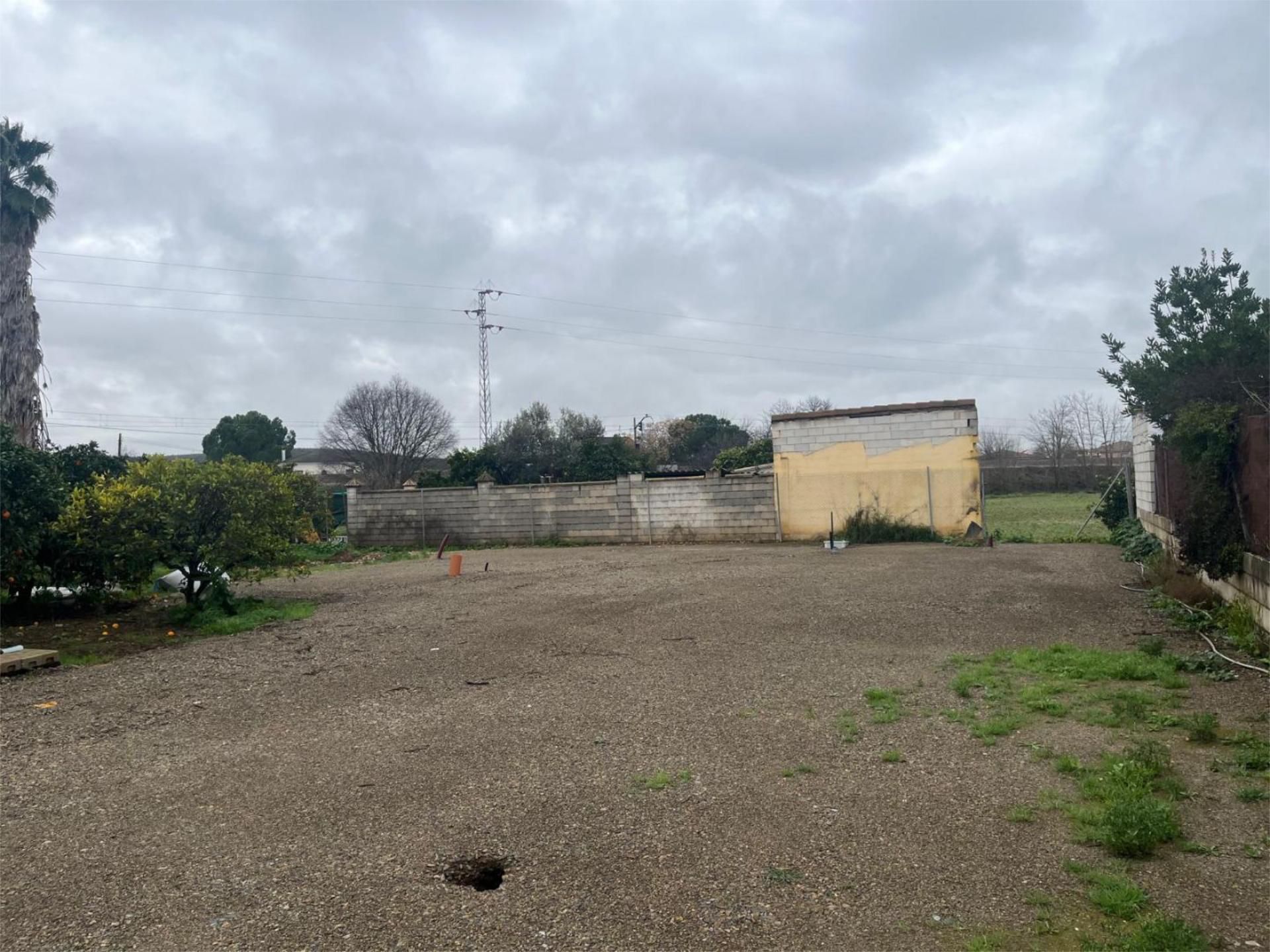 Finca rústica en  Calle Cuartel 2