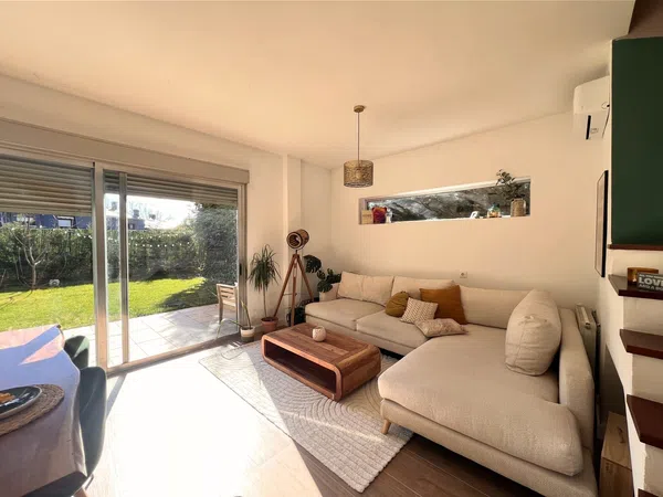 Chalet pareado en calle Medinaceli, 5 - Foto 2