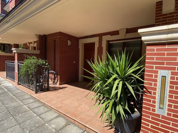 Chalet adosado en Calle Abraham Lincoln, 20, Zabalgana - Ariznabarra - Foto 4