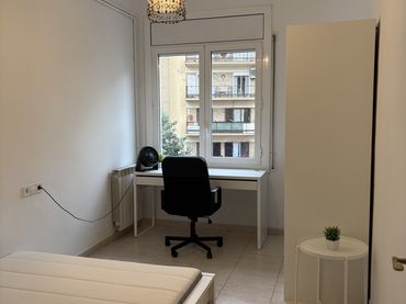 Piso en  Carrer Príncep de Viana 74 - Foto 4