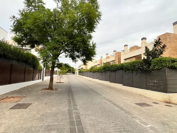 Chalet adosado en Pasaje de los Granados Sefardies, 2, Tablero - Foto 2