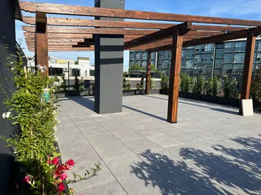 Piso en  Avenida del Cerro del Águila 1 - Foto 8