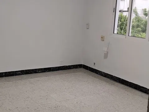 Piso en calle Avellana, 15