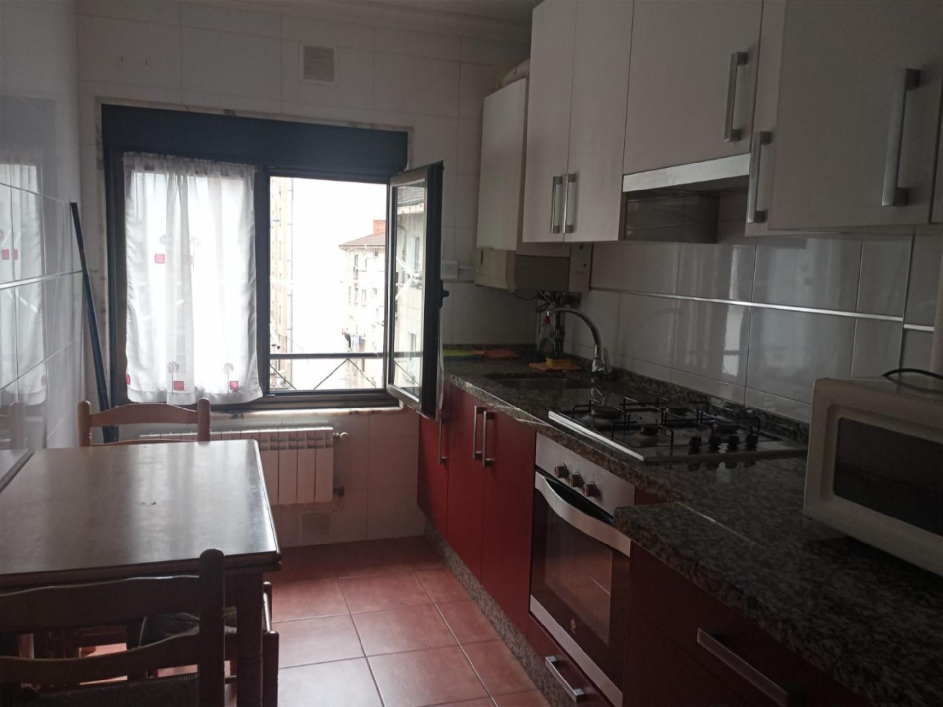 Piso en  Avenida Torrelavega 61 - Foto 2