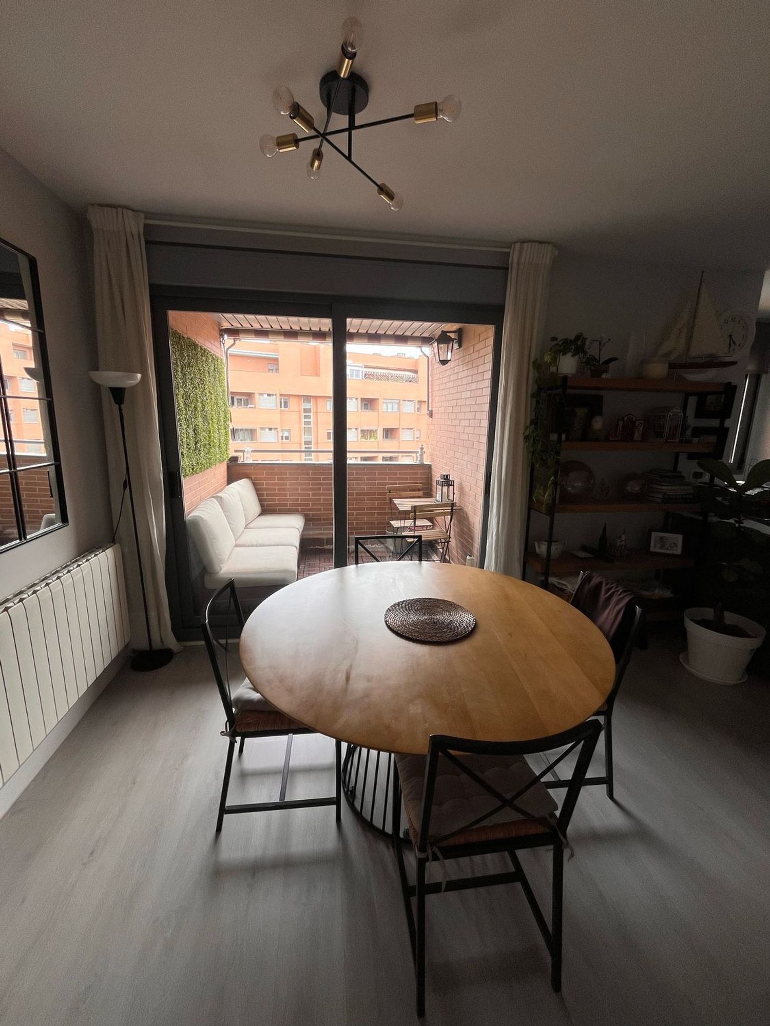 Piso en calle San Juan de Ortega, 64 - Foto 3