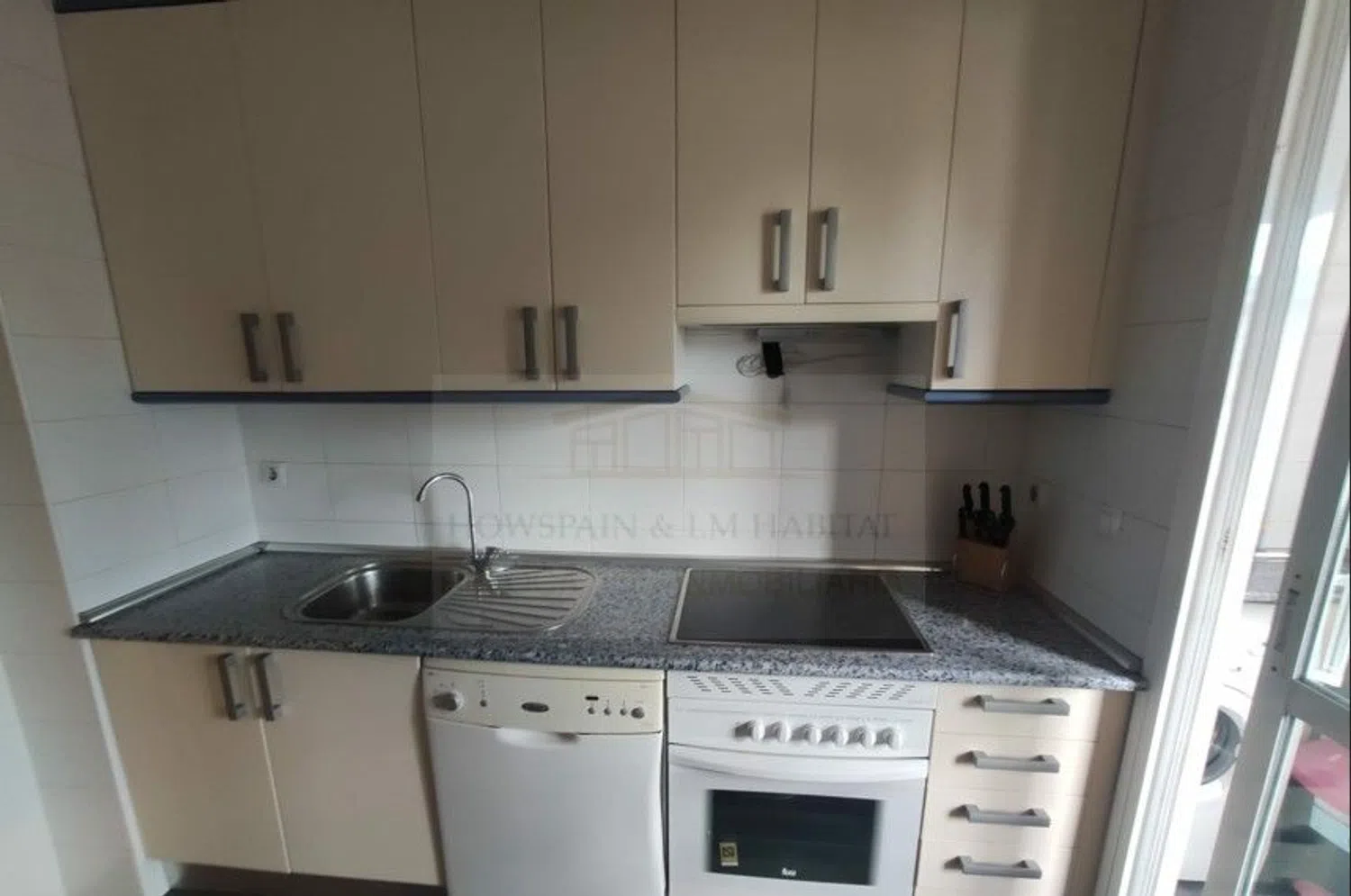 Piso en avenida del Camino de Santiago, 11 -17 - Foto 6