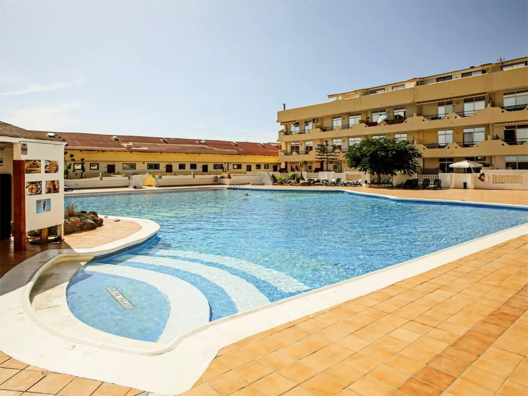 Piso en  Calle El Horno 21 - Foto 2