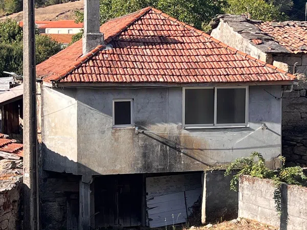 Casa de pueblo en Lugar Bangueses Abaixo, 71 - Foto 2