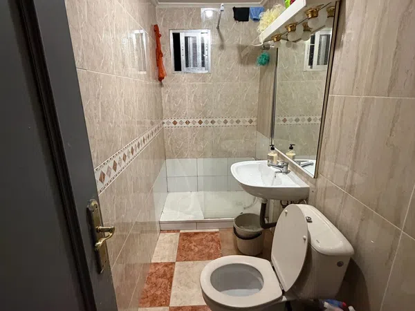 Piso en calle de Rocafort, 35