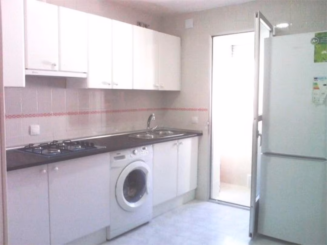 Piso en  Calle del Camino Llano 40 - Foto 7