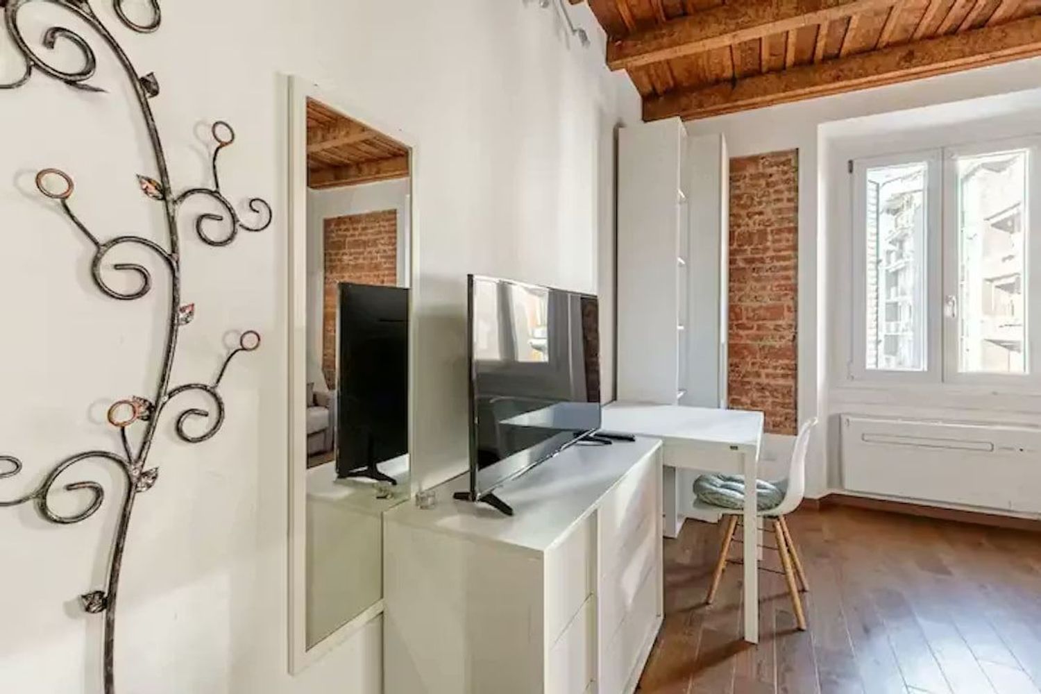 Estudio en calle del Barquillo, 31 - Foto 3