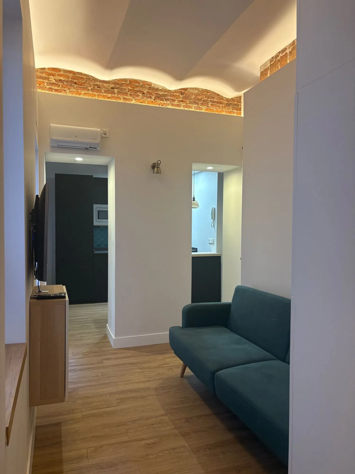 Estudio en calle de Viriato, 23 - Foto 1